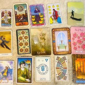 Mixed Single TAROT Card Lot. 15 cards plus Raw Clear Quartz| Lot 4